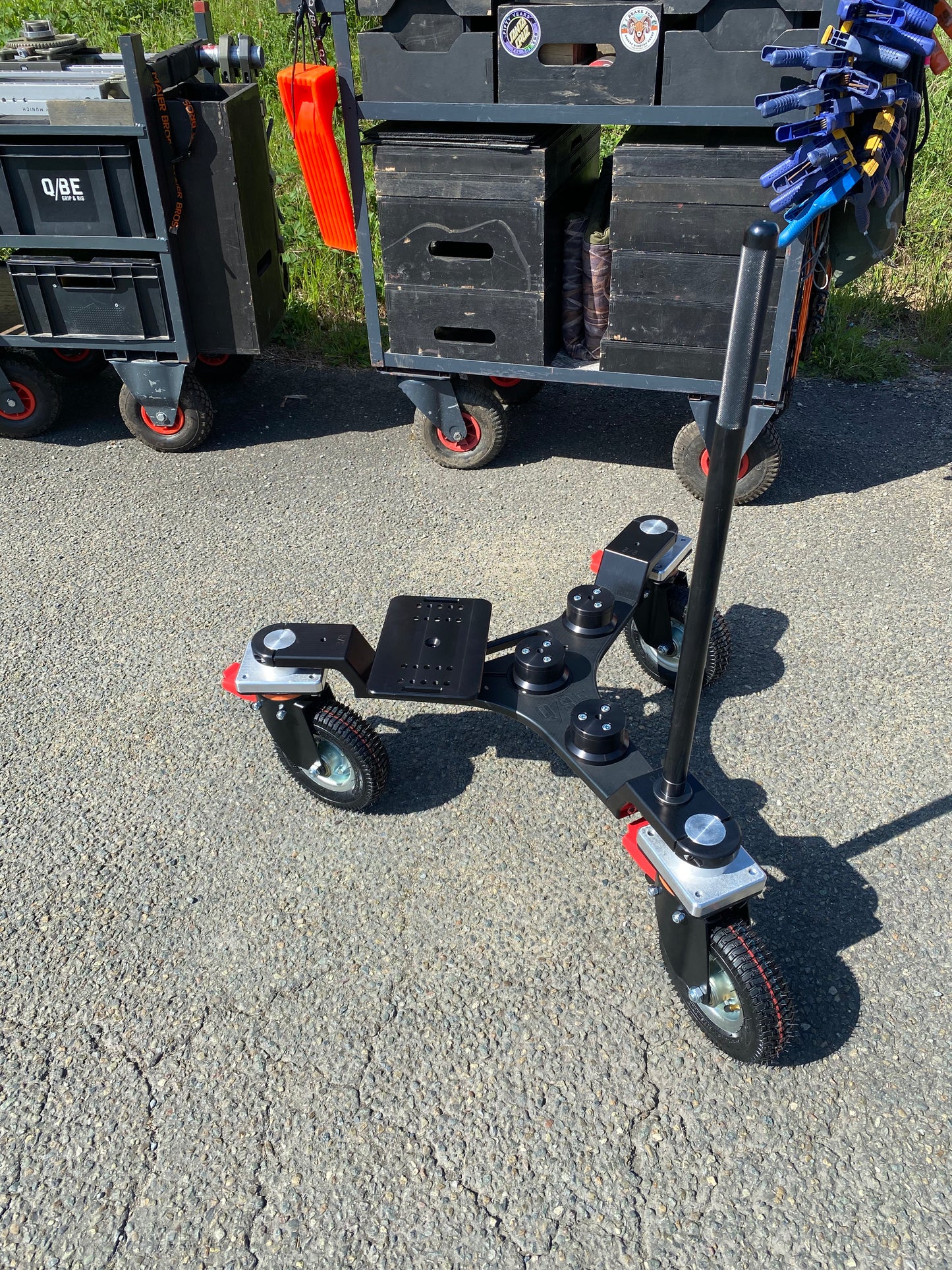 Roues tout-terrain pour Q-Base Q-Be